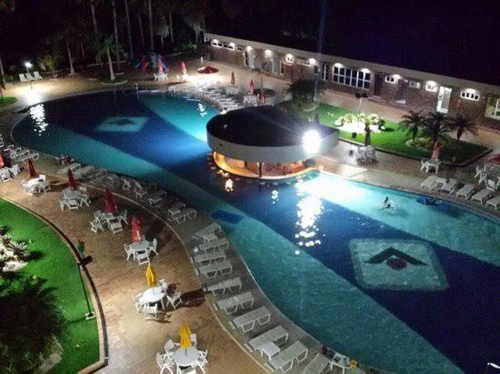 Apartamento Em Resort บาร์เฮรินยัส ภายนอก รูปภาพ